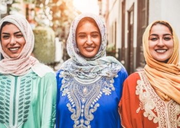 xr:d:DAEAsR6jwR0:1088,j:120801872,t:23030320